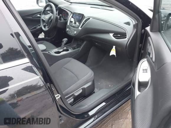 2023 Chevrolet Malibu LS с VIN 1G1ZB5ST7PF249370, выставлен на аукционе IAAI как лот 41516906 с пробегом 14 991 миль миль и . История ставок и продаж доступна на DreamBid. Изображение 5.