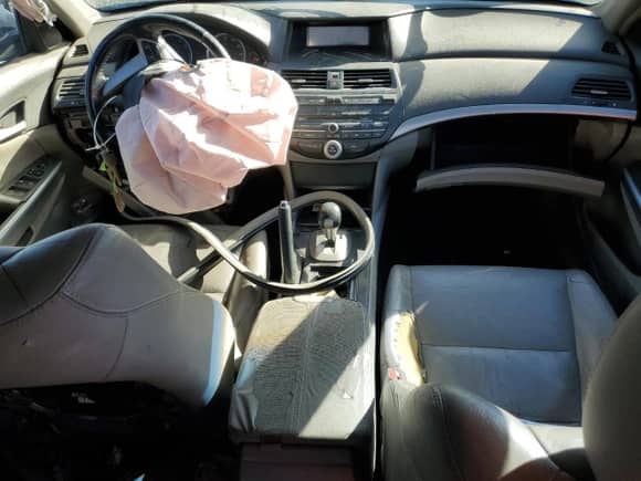 2009 Honda Accord EX-L with VIN 1HGCP36839A036152, listed as a Copart auction lot 85346665 with 218,368 mi miles and Salvage title. Bid and sale history available at DreamBid. Image 8.