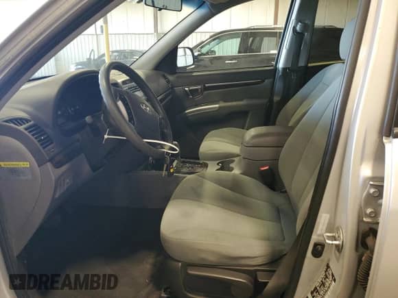 2012 Hyundai Santa Fe GLS z VIN 5XYZG3AB1CG113698, wystawiony jako Copart lot #71229884 z przebiegiem 252 820 mil mil oraz Szkoda całkowita • Salvage title. Historia ofert i sprzedaży dostępna na DreamBid. Obrazek 7.