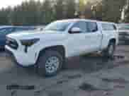 2024 Toyota Tacoma SR5 z VIN 3TYLB5JN5RT007412, wystawiony jako Copart lot #86193645 z przebiegiem 16 704 mil mil oraz Szkoda całkowita • Salvage title. Historia ofert i sprzedaży dostępna na DreamBid. Obrazek 1.