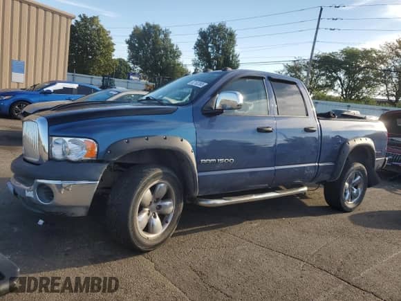2005 Dodge 1500 SLT z VIN 1D7HA18N75S172730, wystawiony jako Copart lot #82182065 z przebiegiem 155 594 mil mil oraz Szkoda całkowita • Salvage title. Historia ofert i sprzedaży dostępna na DreamBid. Obrazek 1.