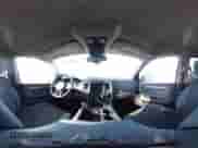 2013 Ram 1500 Big Horn z VIN 1C6RR7LT5DS621215, wystawiony jako IAAI lot #42881419 z przebiegiem 251 070 mil mil oraz . Historia ofert i sprzedaży dostępna na DreamBid. Obrazek 18.