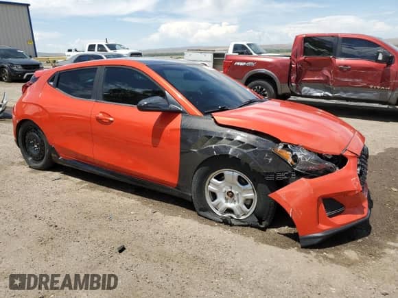 2019 Hyundai Veloster Turbo R-Spec z VIN KMHTH6AB9KU005682, wystawiony jako Copart lot #59698485 z przebiegiem 77 171 mil mil oraz Szkoda całkowita • Salvage title. Historia ofert i sprzedaży dostępna na DreamBid. Obrazek 4.