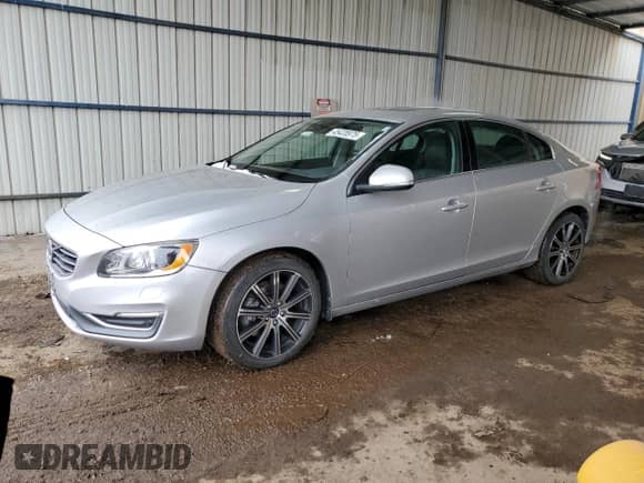 2017 Volvo S60 Inscription Platinum с VIN LYV402TM5HB151488, выставлен на аукционе Copart как лот 45428975 с пробегом 92 162 миль миль и Списание • Salvage title. История ставок и продаж доступна на DreamBid. Изображение 1.