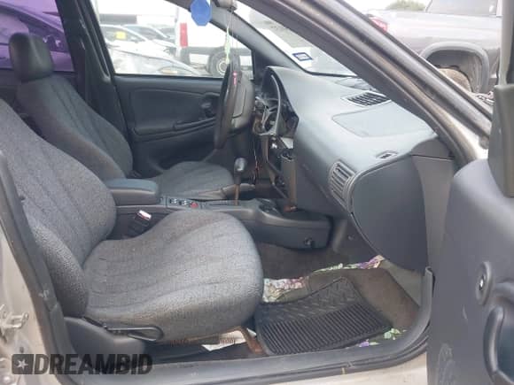 2005 Chevrolet Cavalier with VIN 1G1JC52F857155753, listed as a IAAI auction lot 43050137 with 162,242 mi miles and . Bid and sale history available at DreamBid. Image 5.