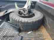 2017 Ram 1500 Rebel z VIN 1C6RR7YT9HS839737, wystawiony jako Copart lot #59256615 z przebiegiem 63 253 mil mil oraz Szkoda całkowita • Salvage title. Historia ofert i sprzedaży dostępna na DreamBid. Obrazek 12.