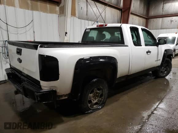 2010 Chevrolet Silverado 1500 Work Truck с VIN 1GCSKPEA6AZ165884, выставлен на аукционе Copart как лот 47114135 с пробегом 107 262 миль миль и Списание • Salvage title. История ставок и продаж доступна на DreamBid. Изображение 3.