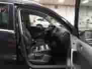 2010 Volkswagen Tiguan SE с VIN WVGBV7AX0AW001089, выставлен на аукционе IAAI как лот 43197345 с пробегом 176 507 миль миль и . История ставок и продаж доступна на DreamBid. Изображение 5.