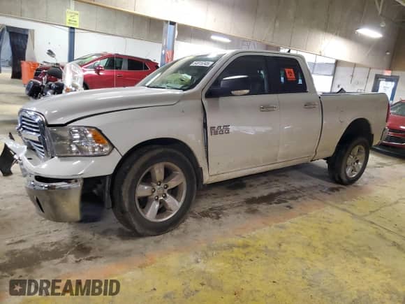 2018 Ram 1500 Big Horn z VIN 1C6RR7GG3JS231593, wystawiony jako Copart lot #54815345 z przebiegiem 77 731 mil mil oraz Szkoda całkowita • Salvage title. Historia ofert i sprzedaży dostępna na DreamBid. Obrazek 1.