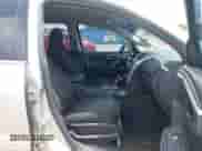 2012 Chevrolet Traverse 1LT z VIN 1GNKRGED2CJ173995, wystawiony jako IAAI lot #42385475 z przebiegiem 222 978 mil mil oraz . Historia ofert i sprzedaży dostępna na DreamBid. Obrazek 5.