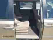 2008 Hyundai Entourage GLS с VIN KNDMC233686048637, выставлен на аукционе IAAI как лот 42779671 с пробегом 165 149 миль миль и . История ставок и продаж доступна на DreamBid. Изображение 8.