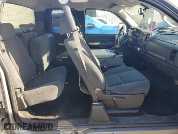 2008 GMC Sierra 1500 Work Truck with VIN 1GTEC19C88Z178603, listed as a Copart auction lot 87082794 with 248,983 mi miles and Salvage title. Bid and sale history available at DreamBid. Image 10.