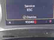 2020 Chevrolet Traverse LT z VIN 1GNEVHKWXLJ147035, wystawiony jako IAAI lot #43049671 z przebiegiem 93 340 mil mil oraz . Historia ofert i sprzedaży dostępna na DreamBid. Obrazek 16.