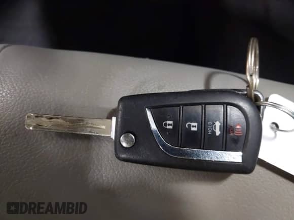 2019 Toyota Camry LE с VIN JTNB11HK0K3080138, выставлен на аукционе IAAI как лот 43236866 с пробегом 98 032 миль миль и . История ставок и продаж доступна на DreamBid. Изображение 11.