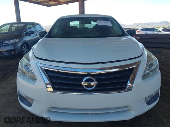 2015 Nissan Altima S z VIN 1N4AL3AP8FC441056, wystawiony jako IAAI lot #43225503 z przebiegiem 181 844 mil mil oraz . Historia ofert i sprzedaży dostępna na DreamBid. Obrazek 6.