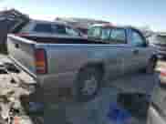 2000 Chevrolet Silverado 1500 LS with VIN 1GCEC14T3YE281264, listed as a Copart auction lot 42632875 with 209,374 mi miles and Salvage title. Bid and sale history available at DreamBid. Image 3.