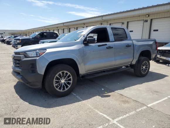 2023 Chevrolet Colorado 4WD Work Truck z VIN 1GCPTBEK5P1112230, wystawiony jako Copart lot #56569545 z przebiegiem 18 159 mil mil oraz Szkoda całkowita • Salvage title. Historia ofert i sprzedaży dostępna na DreamBid. Obrazek 1.