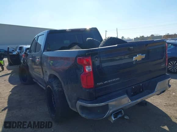 2024 Chevrolet Silverado 1500 LTZ with VIN 2GCUDGED1R1146211, listed as a IAAI auction lot 41146831 with 14,279 mi miles and . Bid and sale history available at DreamBid. Image 3.