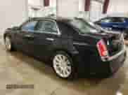 2013 Chrysler 300 C с VIN 2C3CCAET1DH711645, выставлен на аукционе Copart как лот 52899625 с пробегом 122 063 миль миль и На запчасти • Non repairable. История ставок и продаж доступна на DreamBid. Изображение 2.