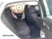 2019 Chevrolet Malibu LT z VIN 1G1ZD5ST6KF131300, wystawiony jako IAAI lot #42936837 z przebiegiem 147 189 mil mil oraz . Historia ofert i sprzedaży dostępna na DreamBid. Obrazek 8.