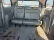 2010 Toyota Sienna CE z VIN 5TDKK4CC1AS339350, wystawiony jako Copart lot #82258545 z przebiegiem 170 742 mil mil oraz Czysty tytuł • Clean title. Historia ofert i sprzedaży dostępna na DreamBid. Obrazek 10.