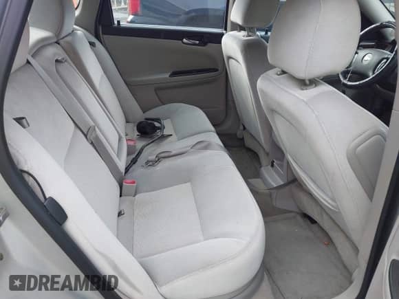 2012 Chevrolet Impala LT Retail с VIN 2G1WB5E38C1144840, выставлен на аукционе IAAI как лот 43470617 с пробегом 138 822 миль миль и . История ставок и продаж доступна на DreamBid. Изображение 8.