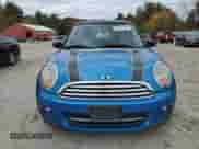 2012 MINI Hardtop с VIN WMWSU3C58CT255114, выставлен на аукционе Copart как лот 82761795 с пробегом 147 495 миль миль и Чистый • Clean title. История ставок и продаж доступна на DreamBid. Изображение 5.