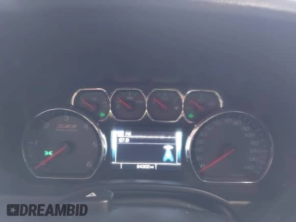 2020 Chevrolet Suburban LT z VIN 1GNSKHKC4LR304237, wystawiony jako IAAI lot #41179977 z przebiegiem 94 302 mil mil oraz . Historia ofert i sprzedaży dostępna na DreamBid. Obrazek 7.