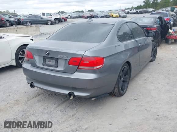 2008 BMW 3 Series 335i with VIN WBAWB73568P040863, listed as a IAAI auction lot 43367833 with 146,119 mi miles and . Bid and sale history available at DreamBid. Image 4.