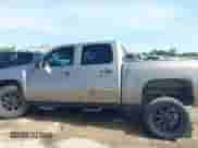 2012 Chevrolet Silverado 1500 LS z VIN 3GCPCREA0CG269854, wystawiony jako IAAI lot #42355788 z przebiegiem 171 944 mil mil oraz . Historia ofert i sprzedaży dostępna na DreamBid. Obrazek 14.