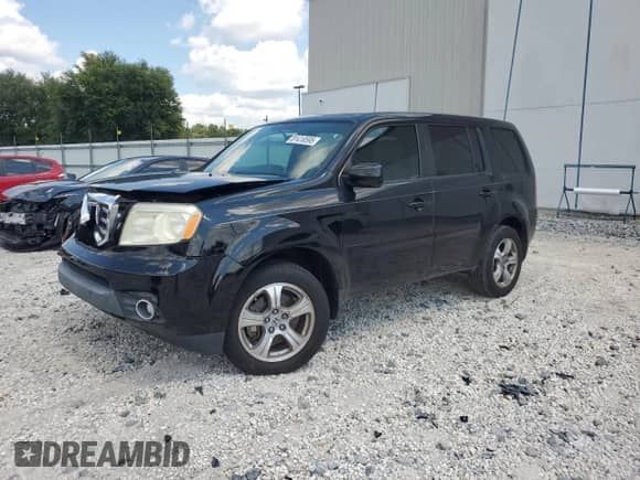 2014 Honda Pilot EX-L with VIN 5FNYF3H56EB014853, listed as a Copart auction lot 81416595 with 133,405 mi miles and Salvage title. Bid and sale history available at DreamBid. Image 1.