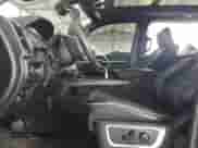 2020 Ram 1500 Laramie z VIN 1C6SRFRT0LN287725, wystawiony jako Copart lot #47793495 z przebiegiem 52 505 mil mil oraz Szkoda całkowita • Salvage title. Historia ofert i sprzedaży dostępna na DreamBid. Obrazek 7.