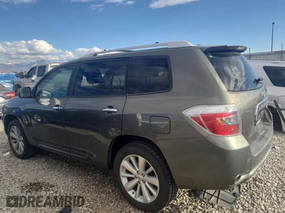 2009 Toyota Highlander with VIN JTEEW41A292032822, listed as a Copart auction lot 84052245 with 165,805 mi miles and Salvage title. Bid and sale history available at DreamBid. Image 2.