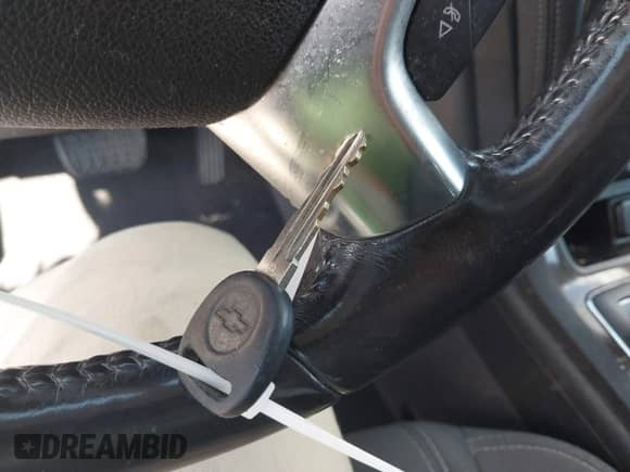 2015 Chevrolet Traverse LT с VIN 1GNKRGKD2FJ181409, выставлен на аукционе IAAI как лот 43181410 с пробегом 107 973 миль миль и . История ставок и продаж доступна на DreamBid. Изображение 11.