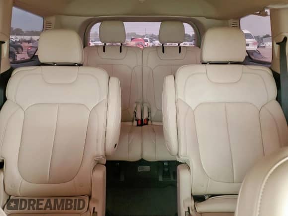 2022 Jeep Grand Cherokee Limited с VIN 1C4RJJBG5N8636863, выставлен на аукционе Copart как лот 71158765 с пробегом 73 769 миль миль и Списание • Salvage title. История ставок и продаж доступна на DreamBid. Изображение 10.