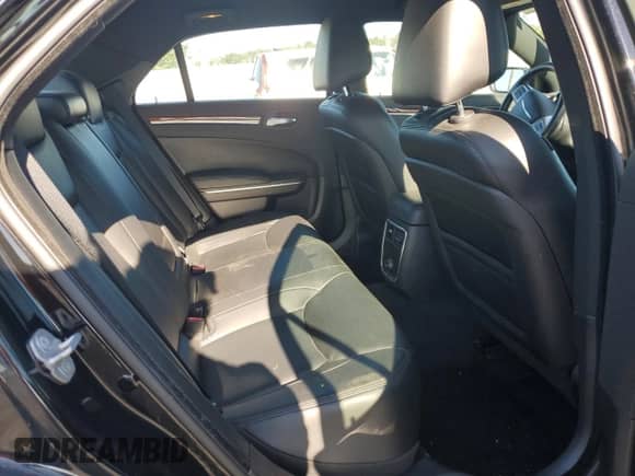 2013 Chrysler 300 with VIN 2C3CCARG5DH602747, listed as a Copart auction lot 68089455 with 58,636 mi miles and Salvage title. Bid and sale history available at DreamBid. Image 10.