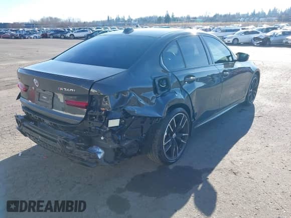 2023 BMW 3 Series M340i xDrive with VIN 3MW49FF08P8C81656, listed as a IAAI auction lot 41358929 with 23,154 mi miles and . Bid and sale history available at DreamBid. Image 4.