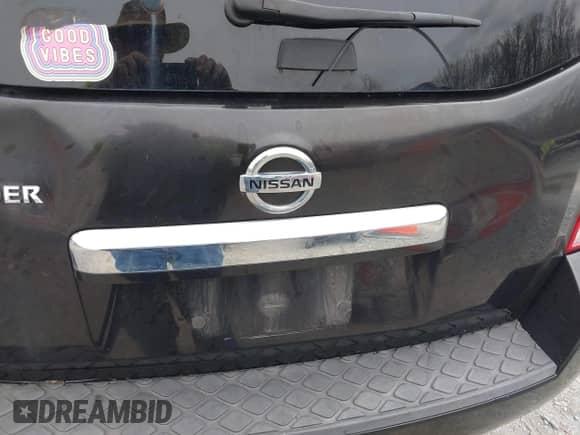 2011 Nissan Pathfinder LE with VIN 5N1AR1NN5BC634583, listed as a IAAI auction lot 41927831 with 317,287 mi miles and . Bid and sale history available at DreamBid. Image 6.