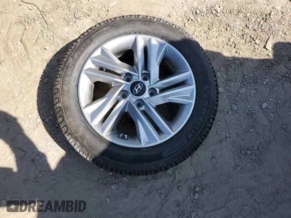 2020 Hyundai Elantra SEL z VIN 5NPD84LF8LH575231, wystawiony jako Copart lot #84632905 z przebiegiem 92 410 mil mil oraz Czysty tytuł • Clean title. Historia ofert i sprzedaży dostępna na DreamBid. Obrazek 12.