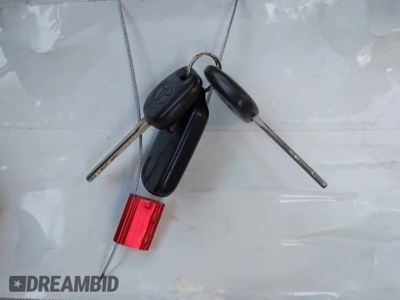 2007 Toyota Highlander z VIN JTEGW21A970019491, wystawiony jako IAAI lot #43563940 z przebiegiem 285 307 mil mil oraz . Historia ofert i sprzedaży dostępna na DreamBid. Obrazek 11.