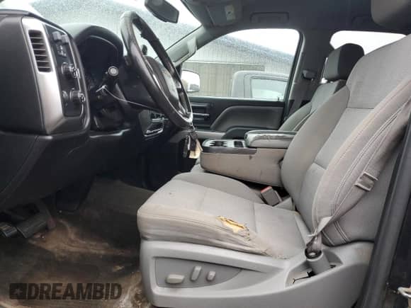 2015 Chevrolet Silverado 1500 LT with VIN 1GCVKREC3FZ157002, listed as a Copart auction lot 89494745 with 135,004 mi miles and Clean title. Bid and sale history available at DreamBid. Image 7.
