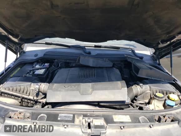 2010 Land Rover Range Rover Sport HSE with VIN SALSF2D44AA253326, listed as a Copart auction lot 69616875 with 103,759 mi miles and Salvage title. Bid and sale history available at DreamBid. Image 11.