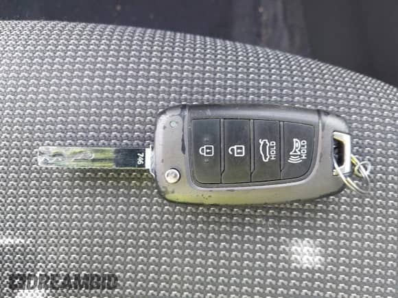 2018 Hyundai Accent SE с VIN 3KPC24A30JE010169, выставлен на аукционе IAAI как лот 43233525 с пробегом 71 513 миль миль и . История ставок и продаж доступна на DreamBid. Изображение 11.