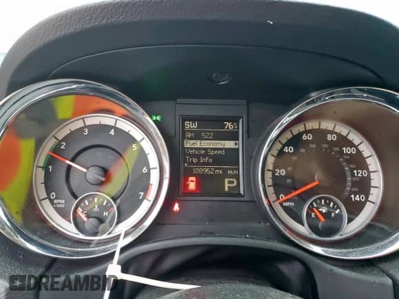 2013 Dodge Durango SXT with VIN 1C4RDHAG3DC696914, listed as a Copart auction lot 70847275 with 188,952 mi miles and Clean title. Bid and sale history available at DreamBid. Image 9.