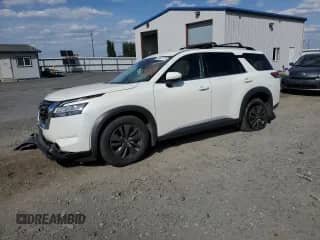2022 Nissan Pathfinder SV with VIN 5N1DR3BC7NC252006, listed as a Copart auction lot 68903115 with 118,646 mi miles and Salvage title. Bid and sale history available at DreamBid. Image 1.