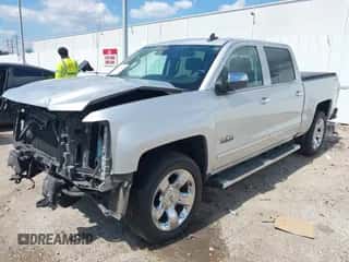 2018 Chevrolet Silverado 1500 LTZ z VIN 3GCUKSEC2JG186129, wystawiony jako IAAI lot #43319491 z przebiegiem 140 452 mil mil oraz . Historia ofert i sprzedaży dostępna na DreamBid. Obrazek 2.