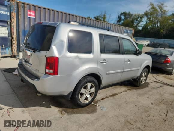 2011 Honda Pilot EX с VIN 5FNYF4H41BB028426, выставлен на аукционе Copart как лот 80154425 с пробегом Не указан миль и На запчасти • Non repairable. История ставок и продаж доступна на DreamBid. Изображение 3.