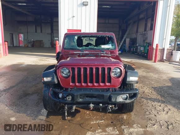 2021 Jeep Wrangler Unlimited 80th Anniversary with VIN 1C4HJXDG6MW627529, listed as a IAAI auction lot 43076902 with 45,168 mi miles and . Bid and sale history available at DreamBid. Image 13.