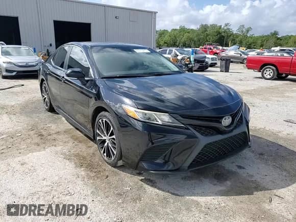 2019 Toyota Camry LE с VIN 4T1B11HK7KU772276, выставлен на аукционе Copart как лот 85113915 с пробегом 85 306 миль миль и Списание • Salvage title. История ставок и продаж доступна на DreamBid. Изображение 14.