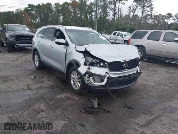 2016 Kia Sorento L with VIN 5XYPG4A33GG070820, listed as a IAAI auction lot 43405897 with 69,346 mi miles and . Bid and sale history available at DreamBid. Image 1.